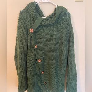 Women’s XL Sweater never worn (too big for me)
